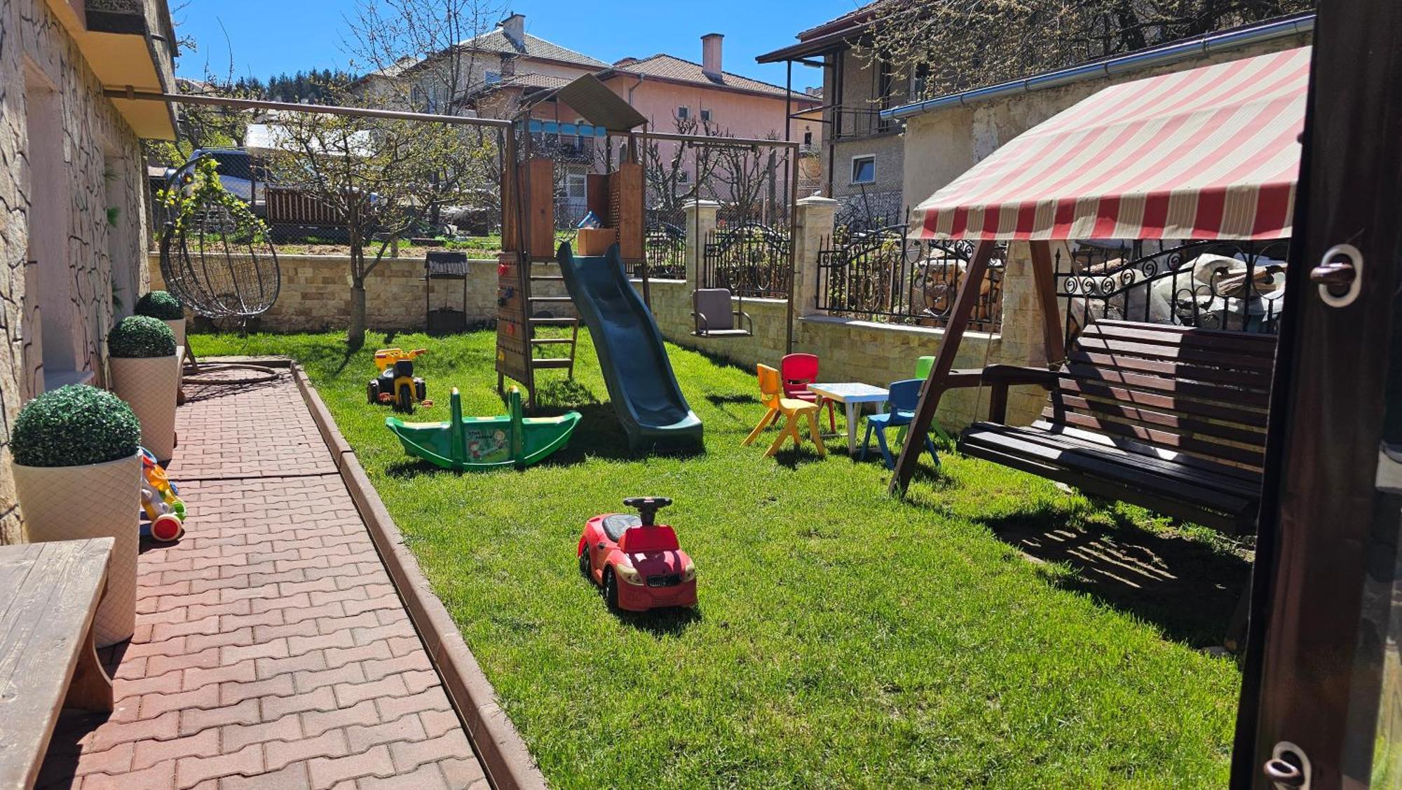 Елеганс Къща За Гости Доспат Екстер'єр фото